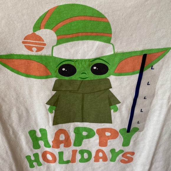 Women’s Star Wars Grogu Shirt Size L NEW - Picture 2 of 3